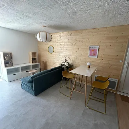 Cosy Avec Terrasse à 400m De La Appartement *